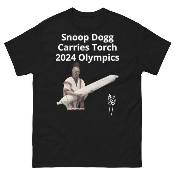 Snoop Carries Torch - Image 3