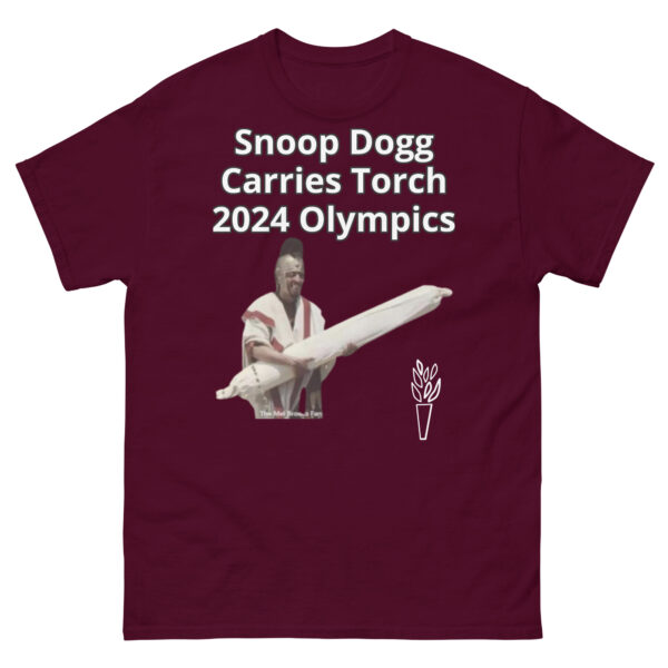 Snoop Carries Torch - Image 2